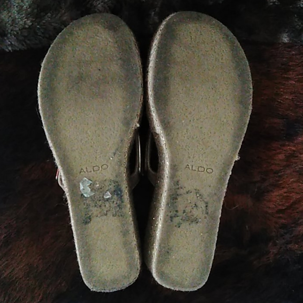 Aldo Wedge Sandals - Picture 5 of 7